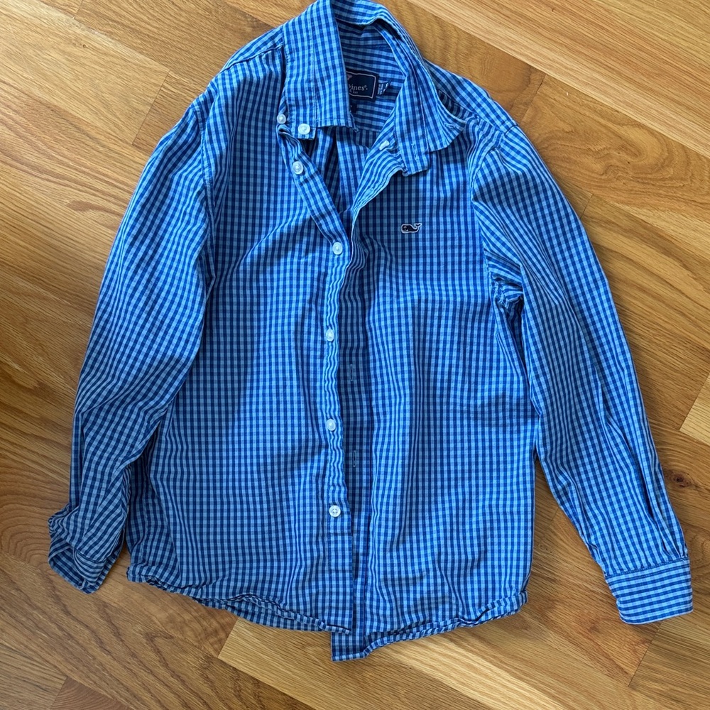 Boys vineyard vines button down shirt
